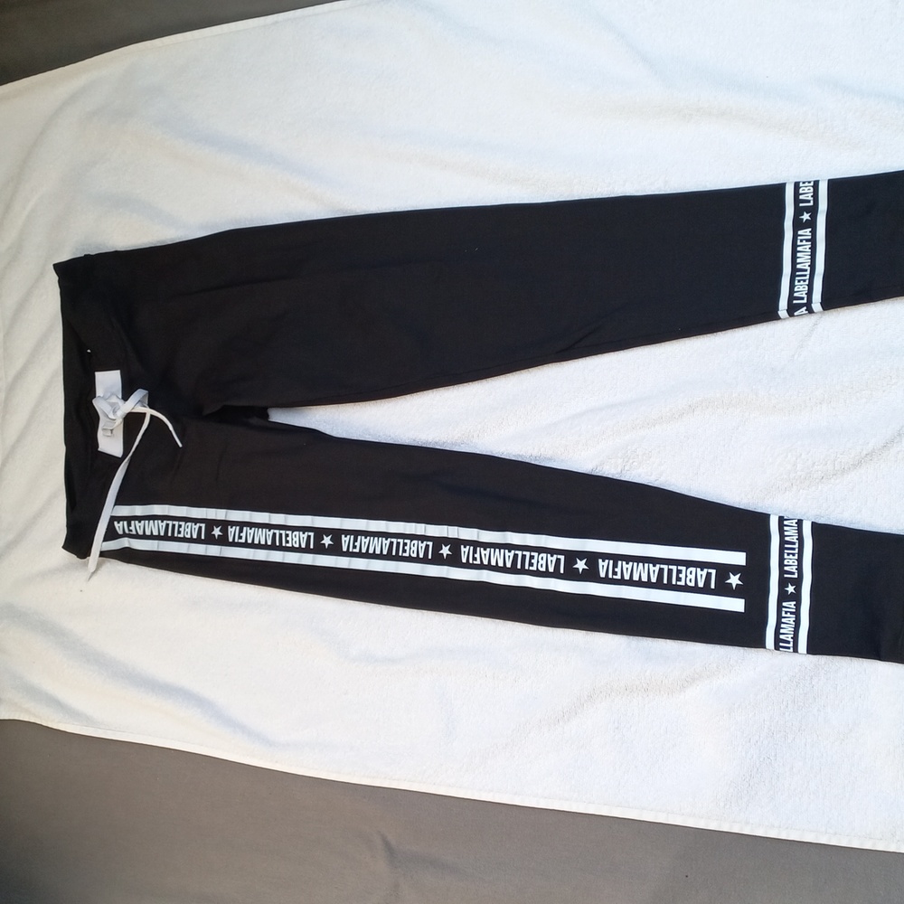 LABELLAMAFIA Leggings NWOT